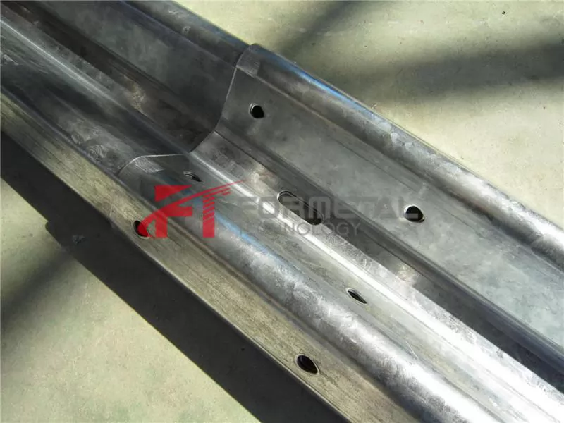 Highway Guardrail Roll Forming Machine