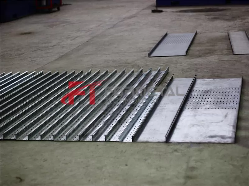 Automatic Cable Tray Roll Forming Machine