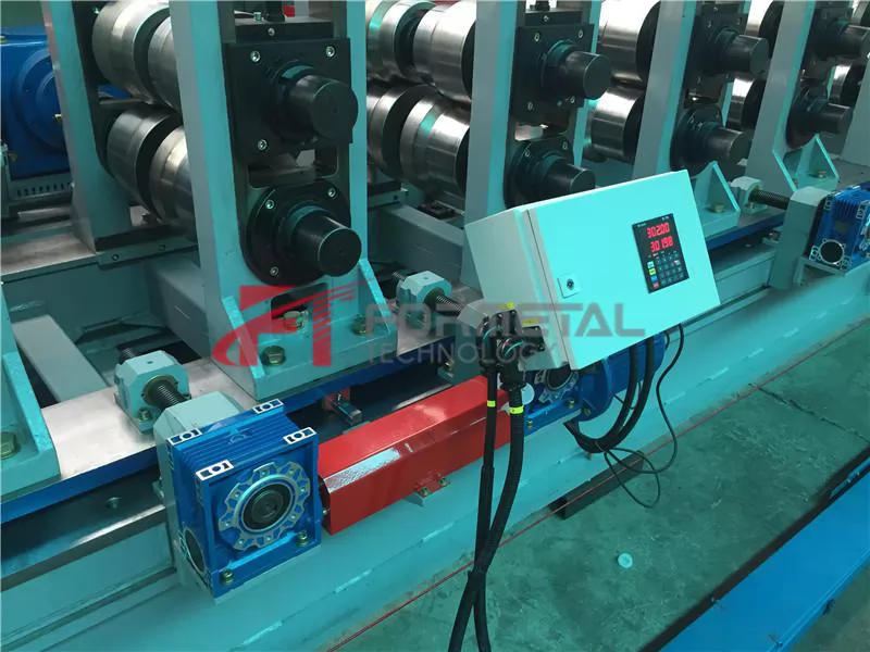 Cassette Type Sigma Roll Forming Machine